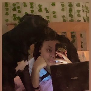 Meet your Posher, Alexandra